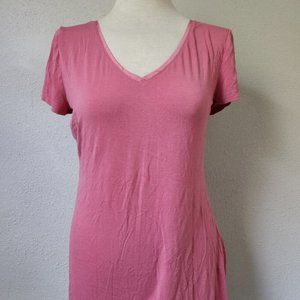 White House Black Market Short Sleeve Everyday V Neck Shirt Pink Womens Small